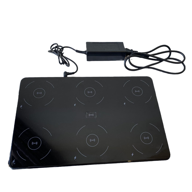 Ladegerät für 6 Paloma-Tischleuchten 24 x 38 cm