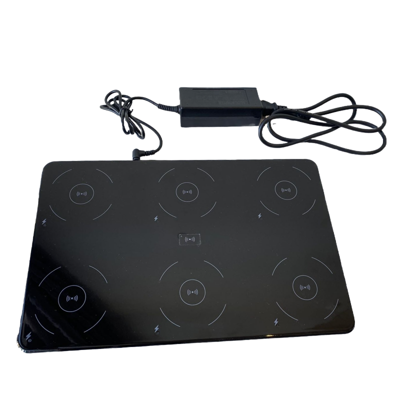 Ladegerät für 6 Paloma-Tischleuchten 24 x 38 cm