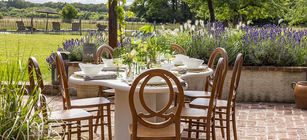 Outdoor-Catering: Was ist für Ihre Veranstaltung im Freien in der Schweiz einzuplanen?